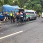 Korban Tewas Kecelakaan di Depan Pantai wisata Gand Watu Dodol di evakuasi ke RSUD Blambangan Banyuwangi. (Istimewa)