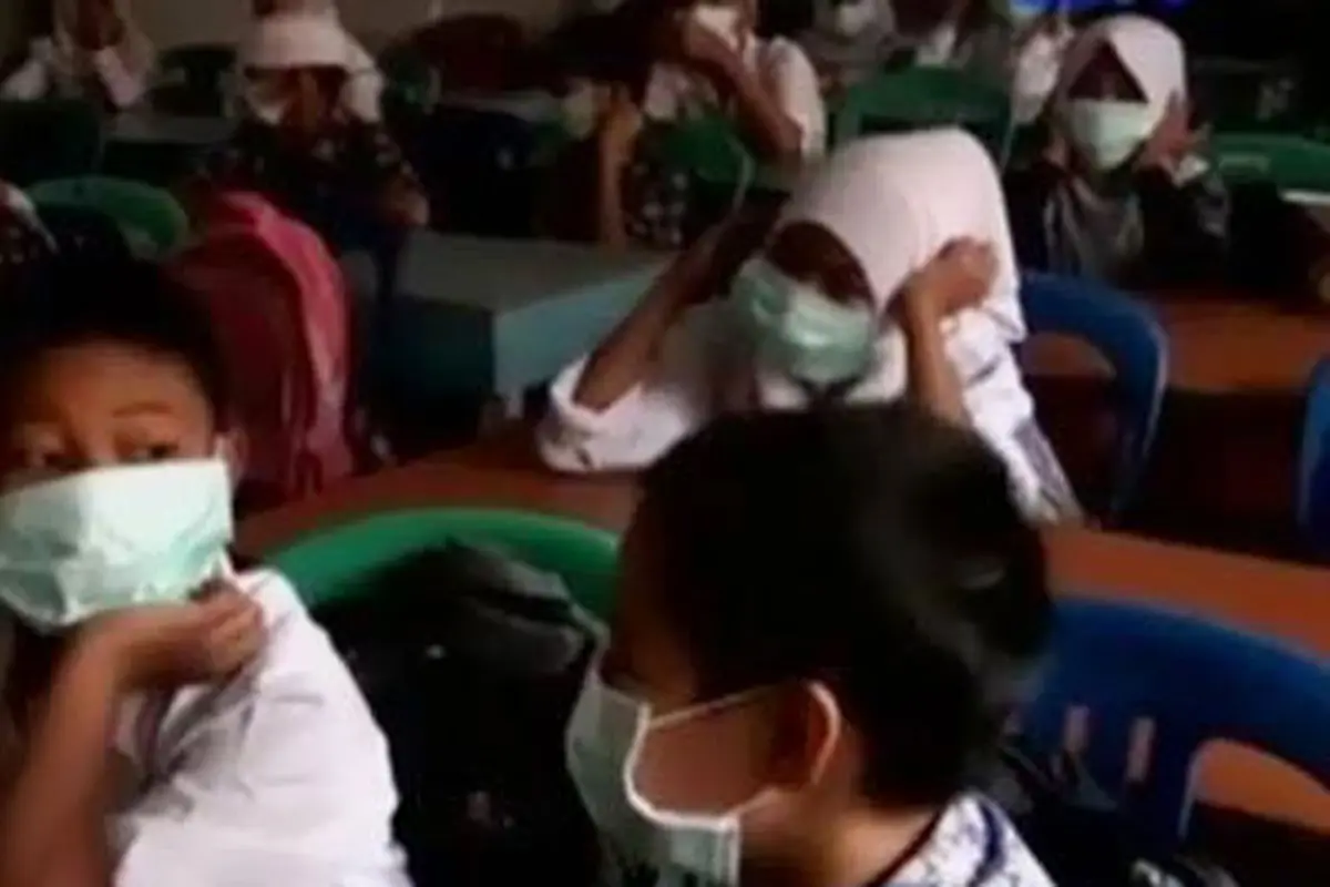 Tak Libur saat Kabut Asap, Pelajar di Palembang Terjangkit Ispa