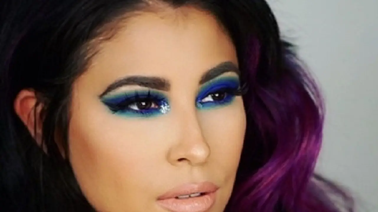[Bintang] Tampil Vibrant, Tren Eye Makeup yang Cerah Akan Terus Eksis di Tahun 2018