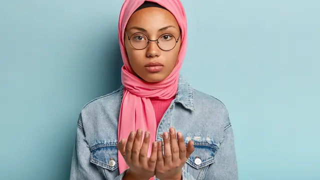 5 Doa Pemanis Wajah Bagi Muslimah, Rahasia Cantik dan Tampak Sehat Berseri
