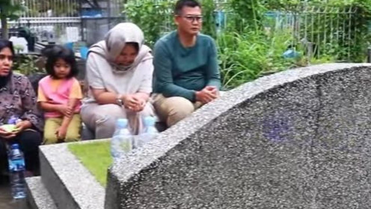 Mayjen Kunto Ziarah