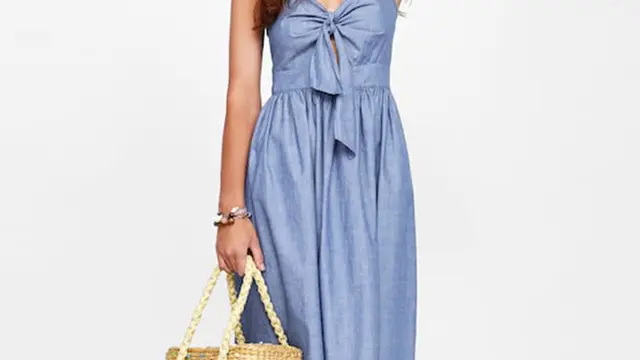 Makin Stylish dengan Pilihan Denim Dress Berikut Ini