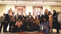Menteri Pertahanan RI, Prabowo Subianto menemui mahasiswa dan mahasiswi Indonesia Wisma KBRI di Ankara, Turki, Rabu (1/2/2023). (Foto: Istimewa).
