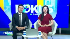 Simak informasi dalam Fokus Pagi edisi (26/8) dengan pilihan topik-topik sebagai berikut, Ricuh Demo Tolak Kenaikan Tunjangan Anggota DPR, Ambil Ponsel Pedemo, Pria Dihajar Massa, Hujan dan Angin Kencang Terjang Permukiman, Angkot BBG Meledak, Dua Ru...