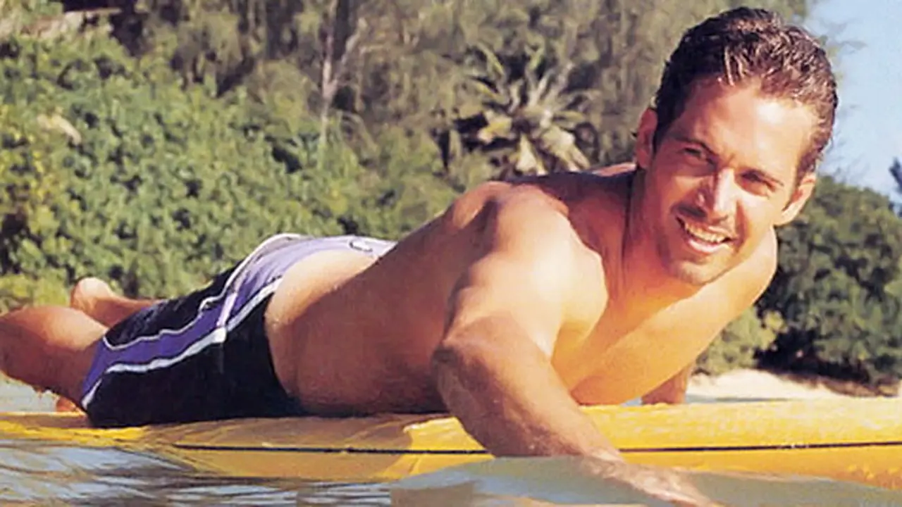 paul-walker-131202b.jpg