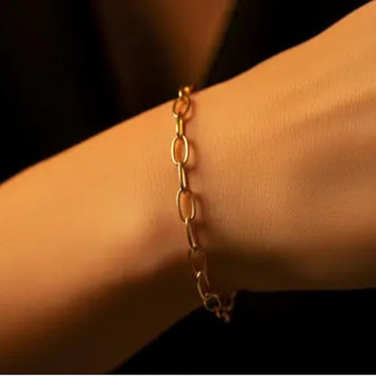 8 Model Gelang 2 Gram 24 Karat Tren 2025, dari Gaya Klasik hingga Minimalis
