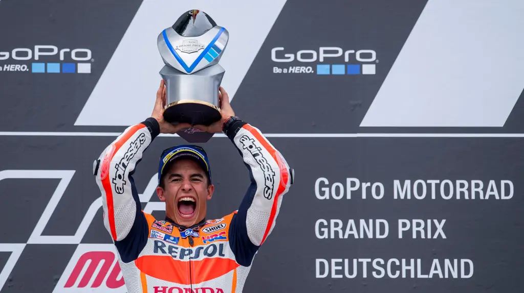 Marc Marquez saat memenangi balapan MotoGP Jerman 2016. (AFP/Robert Michael)