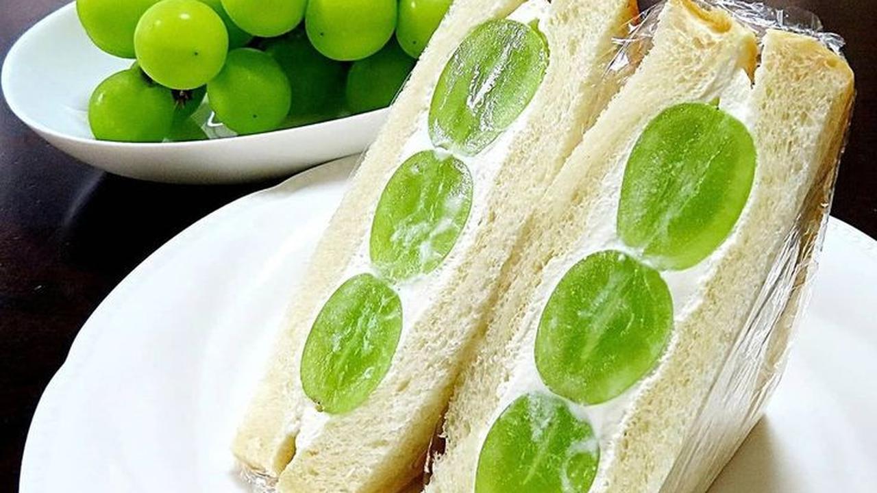 Fruit Sando Anggur