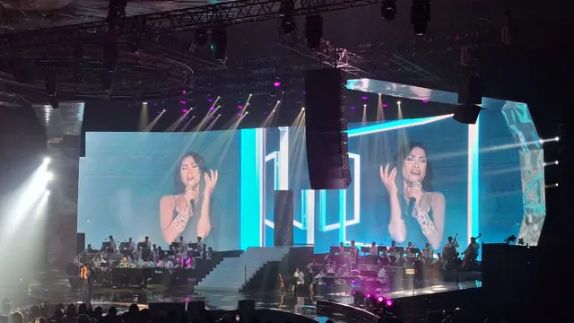 Konser Anggun di Jakarta. (Ratnaning Asih/ Liputan6.com)