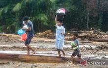 Pemerintah Bakal Gratiskan 1-2 Semester UKT Mahasiswa Korban Banjir-Longsor Sumatra