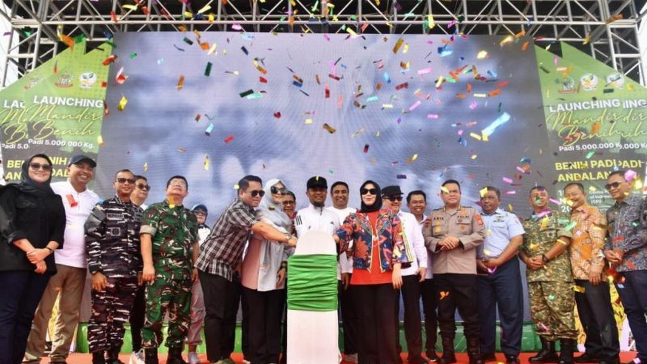 Gubernur Sulsel Luncurkan 5 Juta Kg Benih Padi Gratis untuk Petani, Perkuat Ketahanan Pangan Nasional