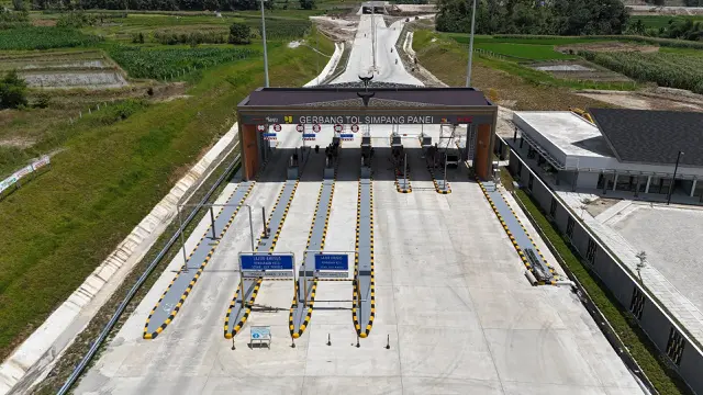 Gerbang Tol Simpang Panei