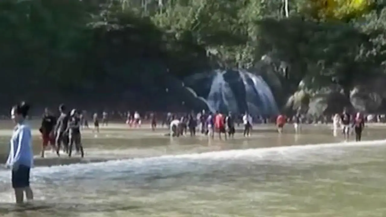 (Lip6 Petang) Air-Terjun