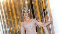 Cerita di Balik Tampilan ala Peri Tasya Farasya di Ultah Brand Kecantikannya