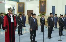 Resmi! Liliek Prisbawono Dilantik Jadi Hakim MK di Hadapan Presiden Prabowo