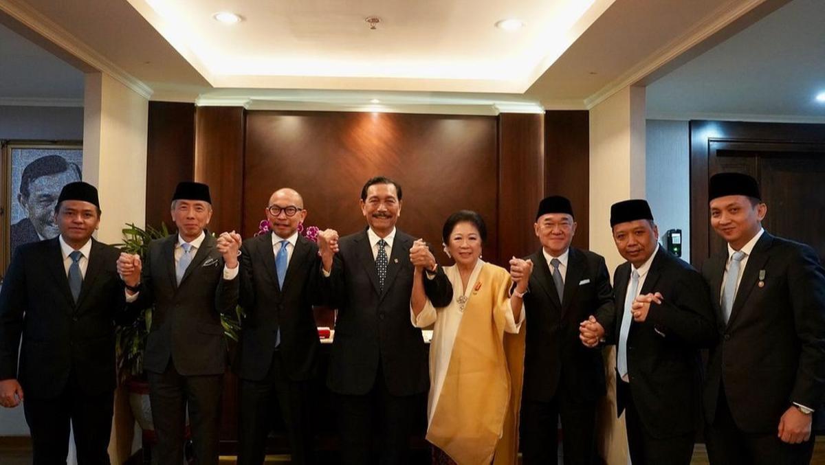 Luhut Pandjaitan Lantik Para Wakil Ketua Dewan & Anggota Dewan Ekonomi Nasional
