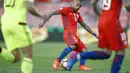 Pemain Timnas Chile, Arturo Vidal telah mengoleksi enam gol untuk Negaranya  selama babak kualifikasi Piala Dunia 2018  zona CONMEBOL jumlah ini sama dengan Neymar yakni enam gol. (EPA/Mario Ruiz)