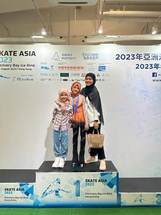 Mikaila Kaia Fathima dan keluarga. (Foto: Dok. Koleksi Pribadi Astrid Suhaimi)