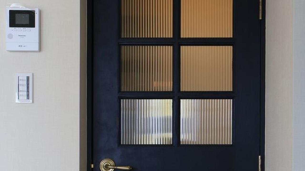Pintu Minimalis 1 Pintu Terbaru, Inspirasi Desain Elegan untuk Rumah Modern