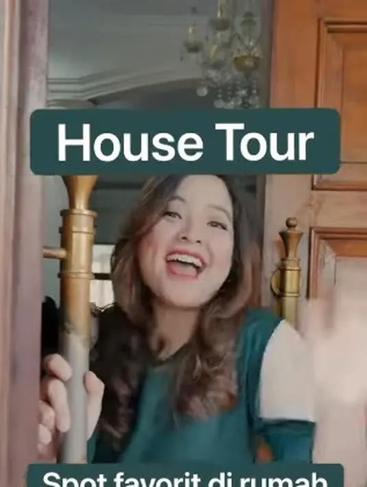 Lewat video di Instagram, Tasya menunjukkan sudut-sudut favorit di rumahnya. [Foto: Instagram/@tasyakamila]
