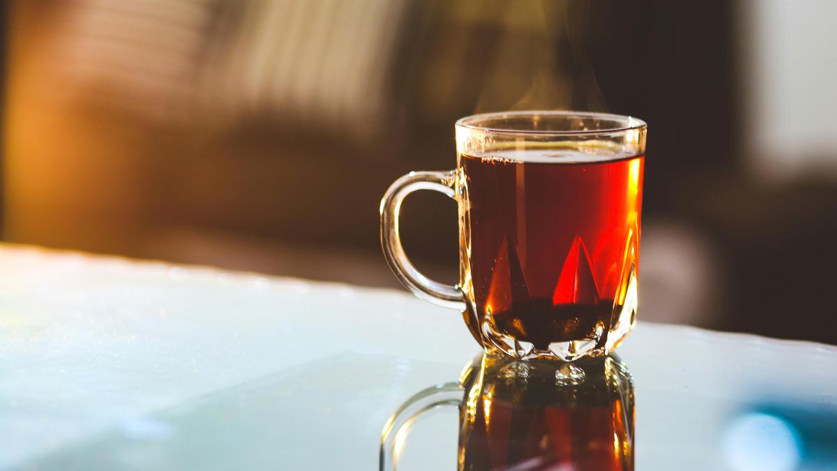 13 Manfaat Minum Teh Tawar, Kaya Antioksidan hingga Mengurangi Stres