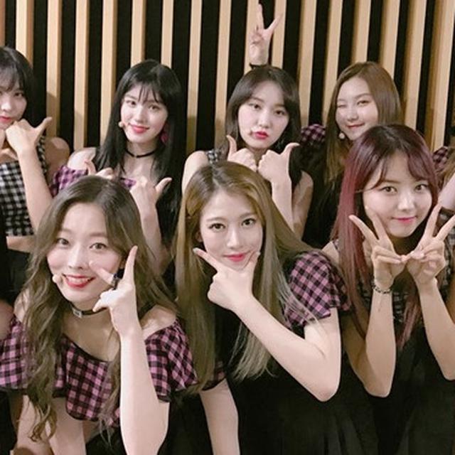 4 Fakta Bubarnya Girlband Pristin Baru 2 Tahun Debut Hot Liputan6 Com