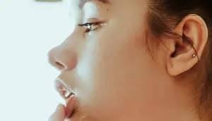 Tak Hanya Kulit, Sinar Matahari Juga Bisa Picu Tanda Penuaan pada Bibir