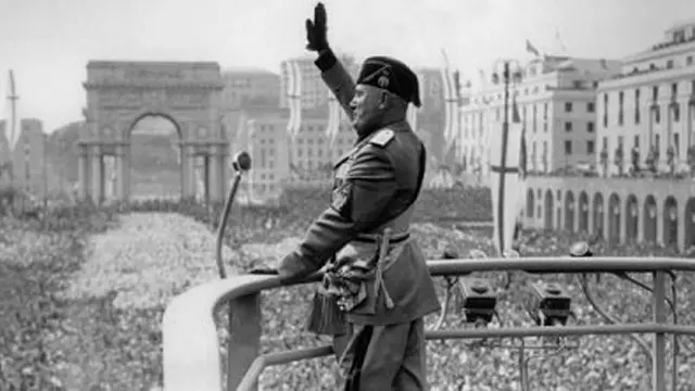 diktator-13-benito-mussolini-131117b.jpg