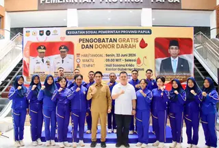 Wamendagri Akhmad Wiyagus mengapresiasi langkah Pemprov Papua yang menggelar pengobatan gratis dan donor darah.