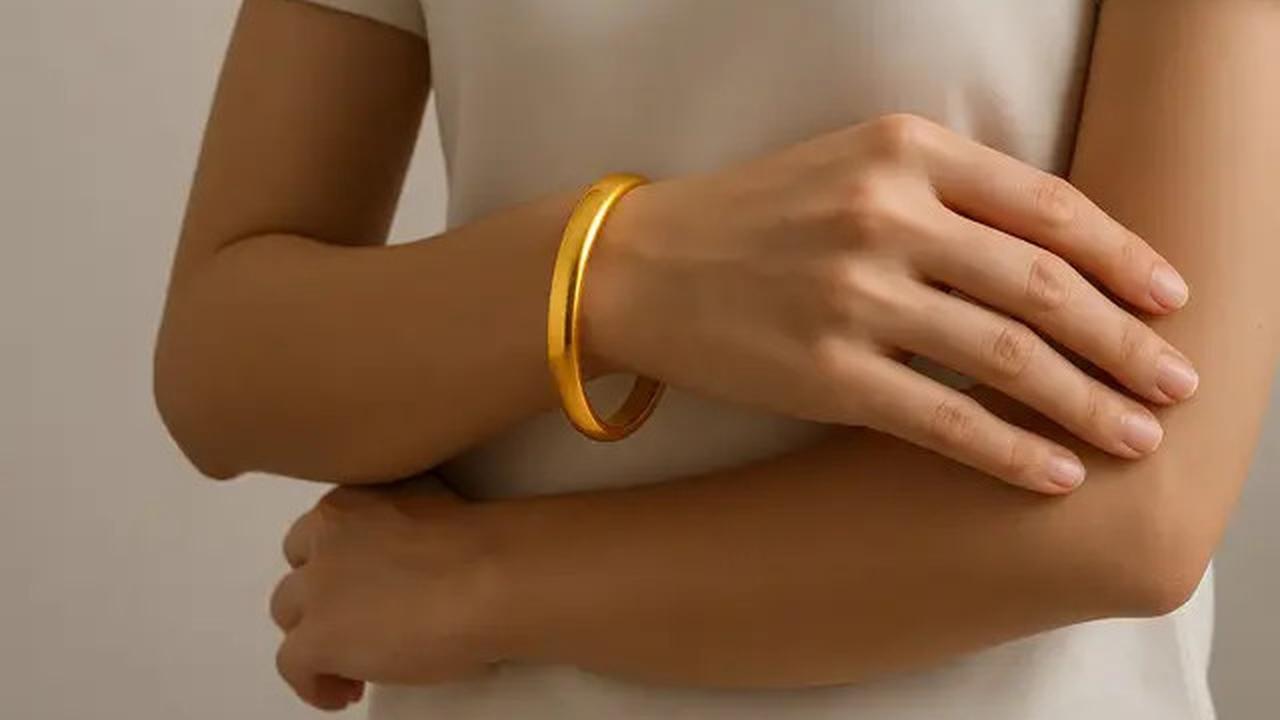 10 Inspirasi Model Gelang Emas Islami yang Cocok untuk Acara Formal hingga Sehari-Hari