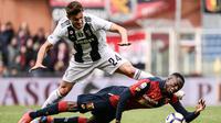 Foto file diambil pada 17 Maret 2019. Bek Juventus, Daniele Rugani, saat menghadapi Genoa pada laga Serie A di Genoa. Rugani dinyatakan positif terkena virus corona, yang diumumkan klub Juventus pada 11 Maret 2020. (AFP/Marco Bertorello)