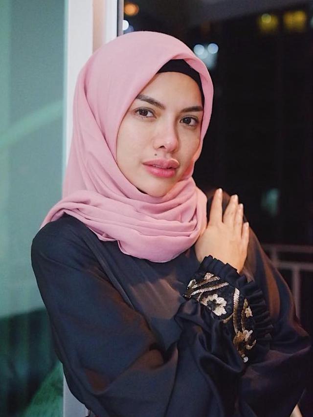 [Bintang] Nikita Mirzani