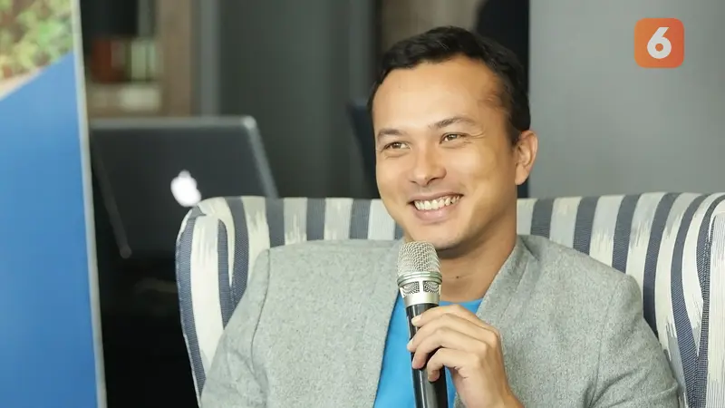 [Fimela] Nicholas Saputra