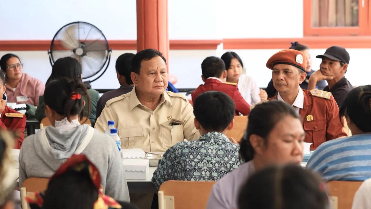 Prabowo Targetkan dalam Satu Tahun Tersedia Obat Murah untuk Masyarakat