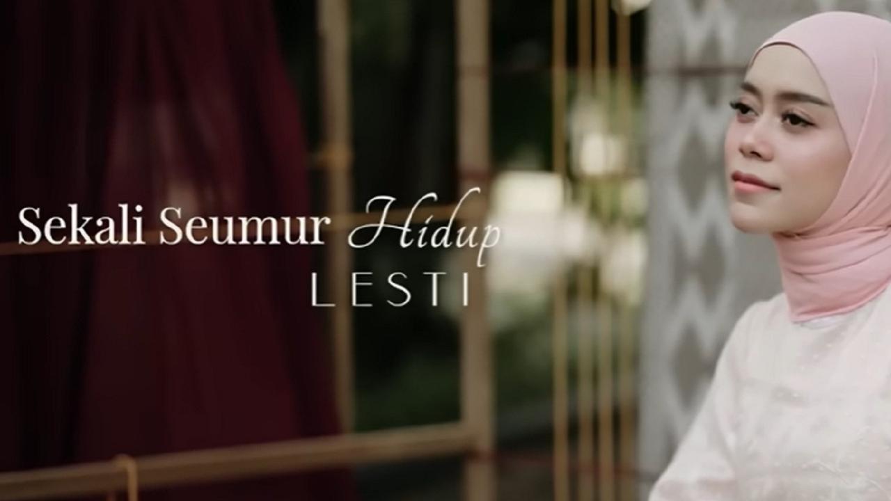Lagu Baru Lesti 'Sekali Seumur Hidup' (Tangkap Layar YouTube 3D Entertainment)
