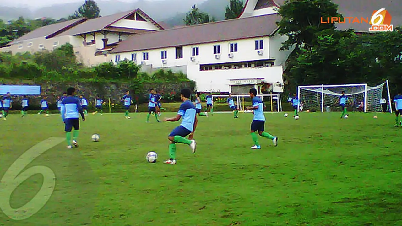 u-19-140214b.jpg