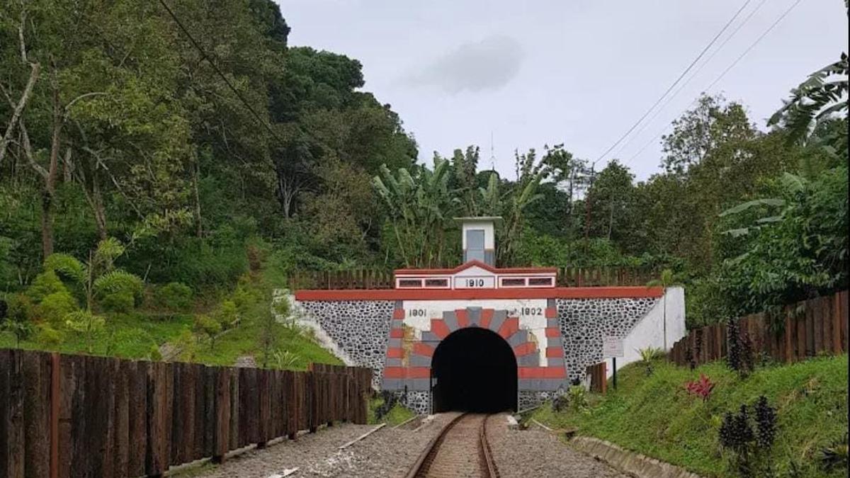 Pesona Stasiun Mrawan di Lereng Gunung Gumitir, Simbol Konektivitas Timur Jawa