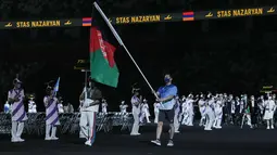 Bendera Afghanistan dikibarkan pada upacara pembukaan Paralimpiade Tokyo 2020 di Olympic Stadium, Tokyo, Selasa (24/8/2021) Bendera Afghanistan dikibarkan dalam defile tanpa kehadiran satu pun atletnya menyusul kondisi negaranya pasca dikuasai oleh Taliban. (YASUYOSHI CHIBA/AFP)