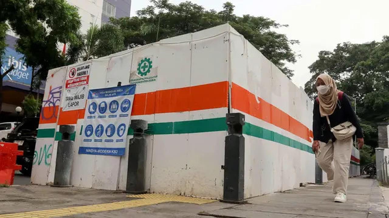 Tak Kunjung Kelar, Seperti Ini Suasana Sekitar Proyek Galian di Kawasan Cikini