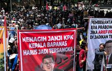 Ratusan Massa Unjuk Rasa Depan KPK Desak Usut Tuntas soal Denda Impor Beras