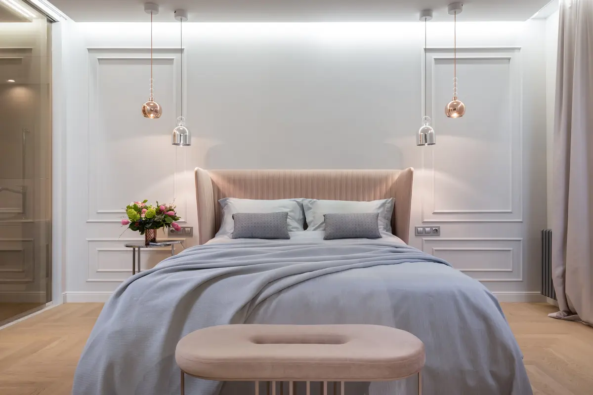 Contoh ilustrasi tempat tidur dengan penataan sprei ala hotel yang cantik
