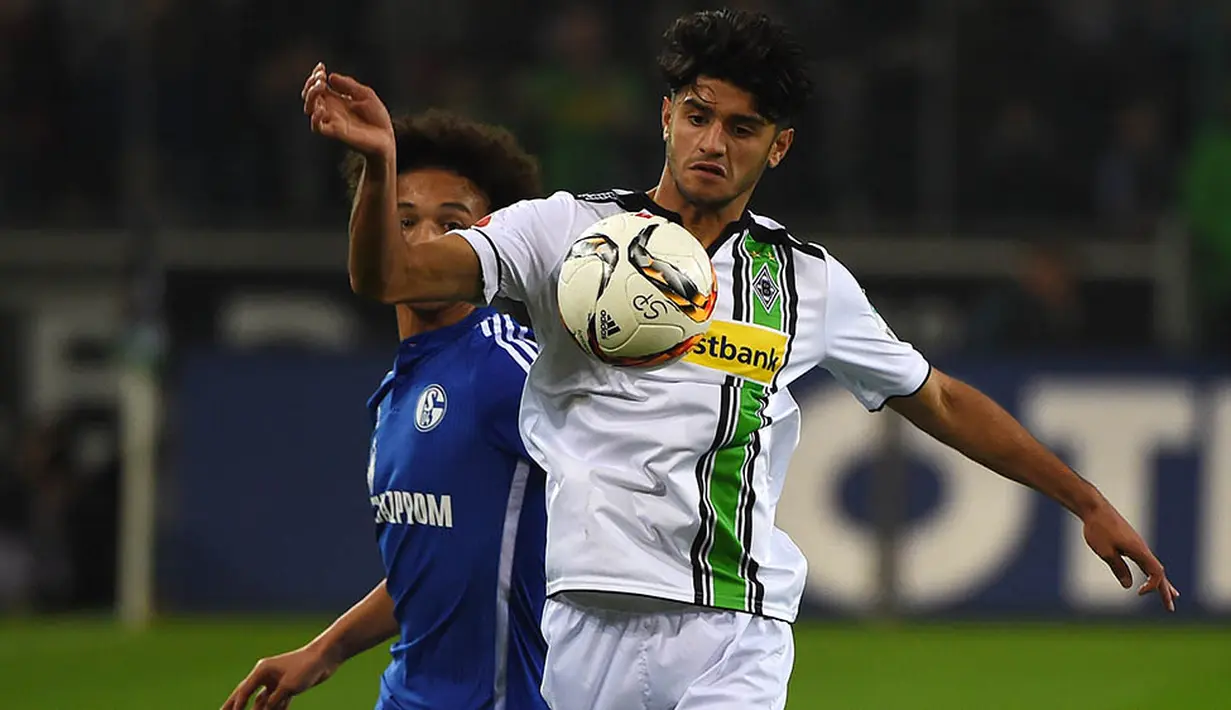 Gelandang berkebangsaan Jerman yang lahir di Suriah ini merupakan andalan lini tengah Borussia M'Gladbach pada musim ini. (AFP/Patrik Stollarz)