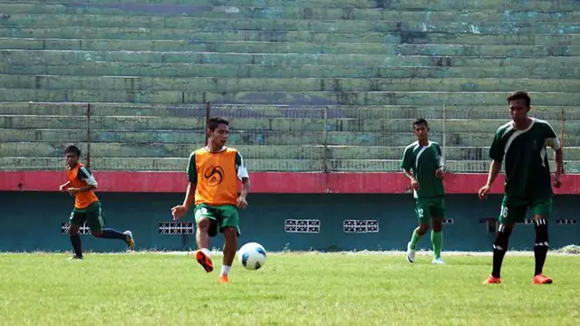 Surabaya United