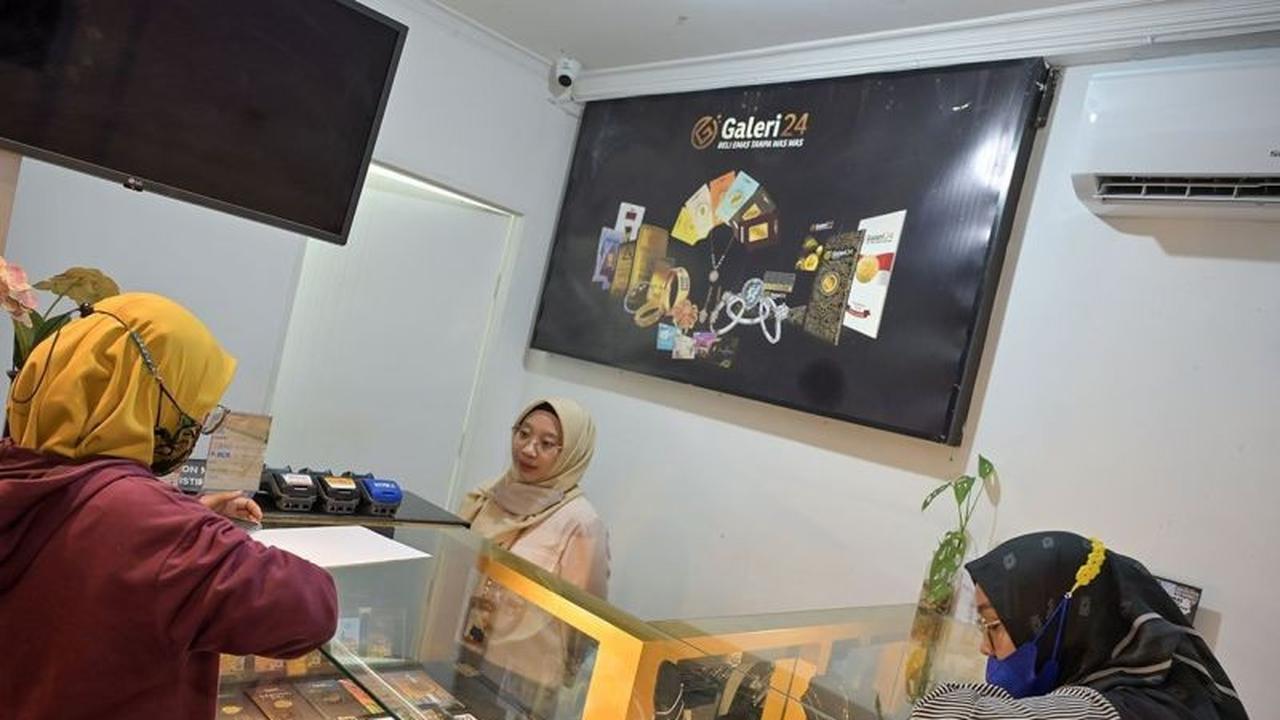 Harga Emas Pegadaian Kompak Turun Lagi Hari Ini, Cek Rincian UBS, Antam, dan Galeri24
