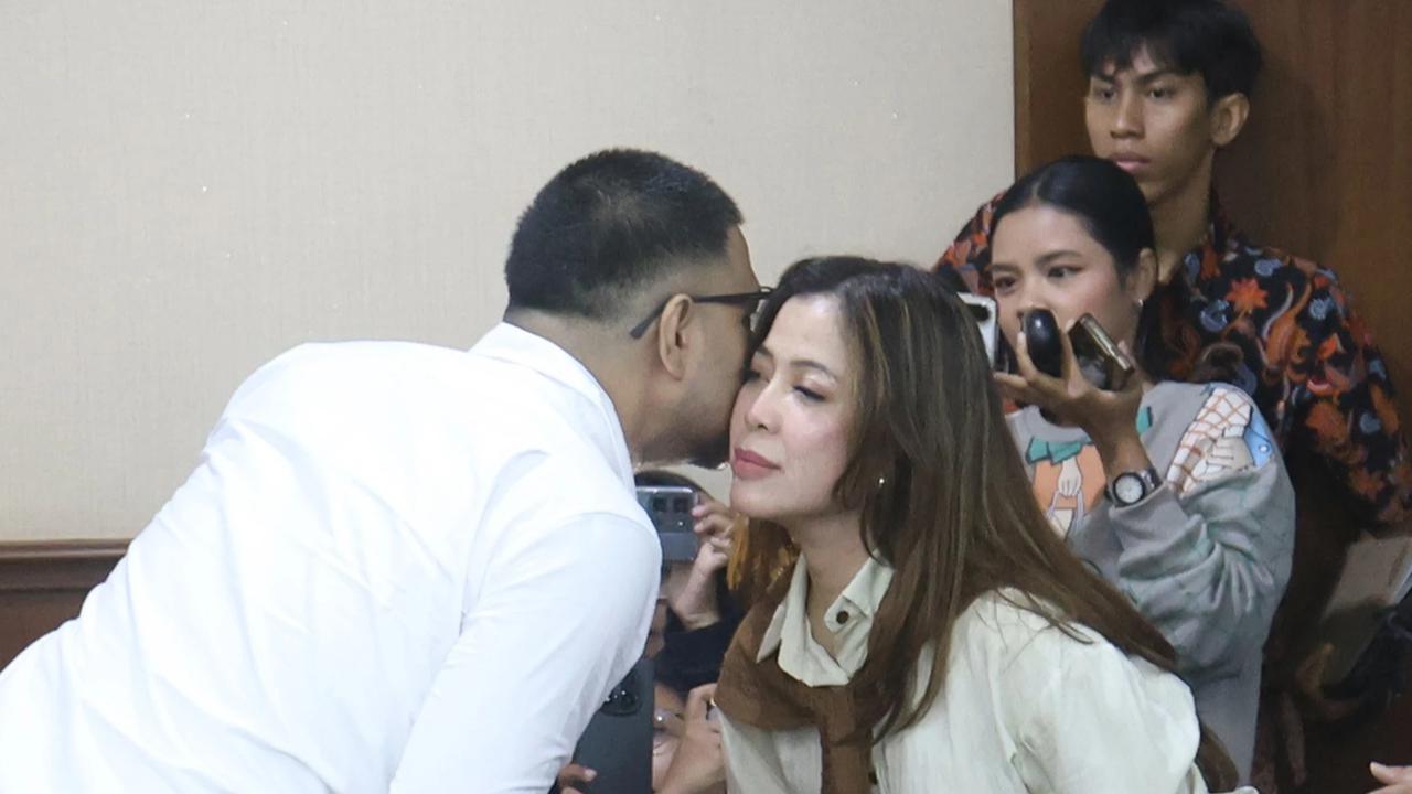 FOTO: Ammar Zoni Hadiri Sidang Lanjutan Kasus Dugaan Peredaran Narkotika di Rutan