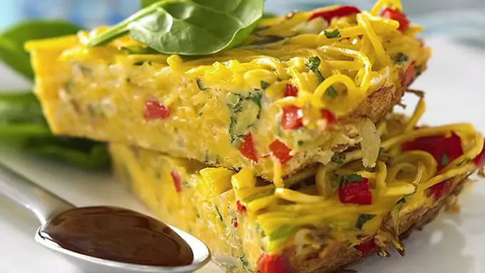 Omelet mie andalan buat bekal sekolah/copyright Food To Love