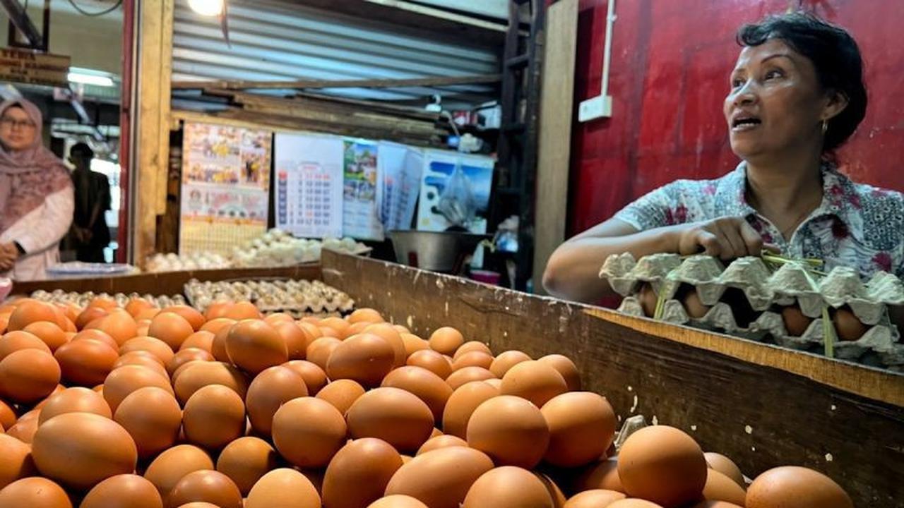Harga Pangan Nasional Terkini: Cabai Rawit Merah Rp67.300/Kg, Telur Ayam Rp32.750/Kg