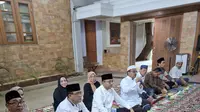 Sekjen Rekat Indonesia Heikal Safar melakukan kunjungan Safari Ramadhan sekaligus buka puasa bersama ke kediaman Letjen TNI (Purn) Sutiyoso. (Ist)