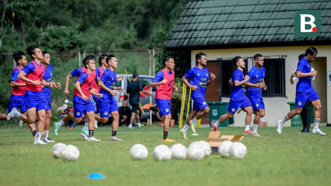 bri liga 1: gagal paham! adam alis keliru datangi tempat latihan arema fc
