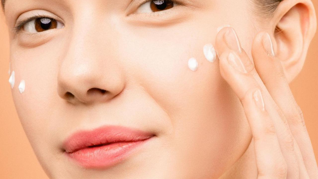 <b>Gunakan Kandungan Skincare yang Tepat untuk Kulit Berjerawat</b>